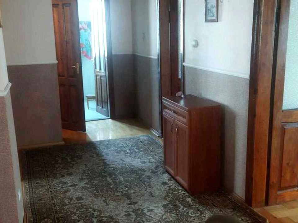 Дом. Львов, 4-я Белогорская улица