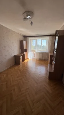 Продам 2-х комнатную квартиру на Черемушках, Комарова
