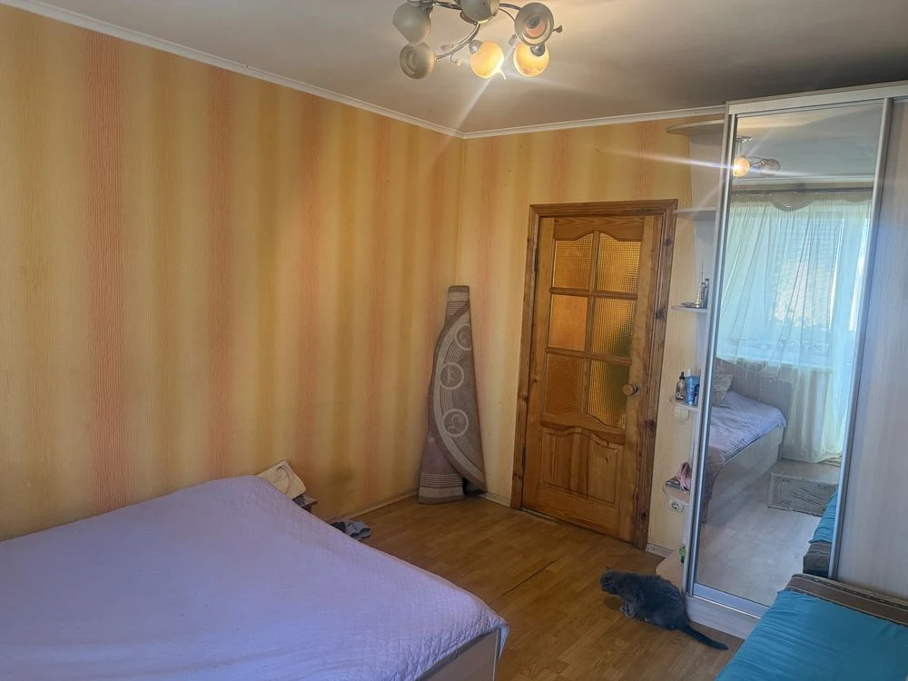 Трехкомнатная квартира на Алмазном, отличный вид, полностью меблирована