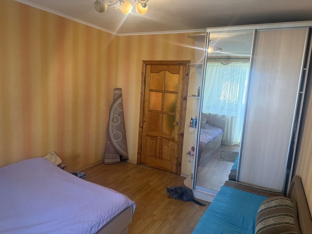 Трехкомнатная квартира на Алмазном, отличный вид, полностью меблирована