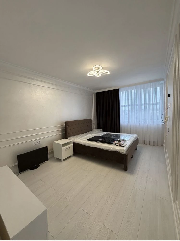 For Sale: Luxury Apartment in Vodograi