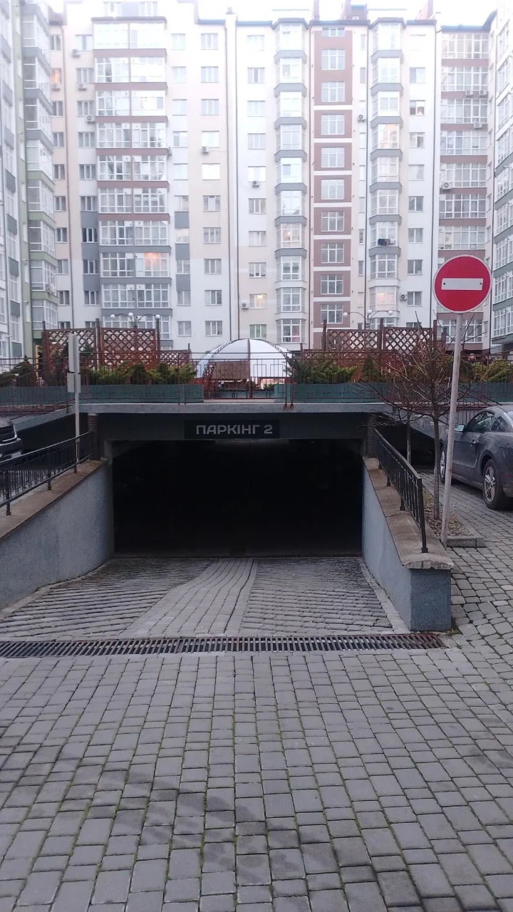 For Sale: Parking Spaces in ЖК Містечко Центральне