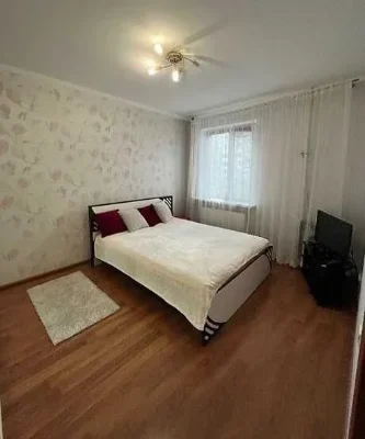For Sale: 2-room apartment in the center, 6th floor, 50 sq m, near the Palace of Creativity