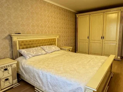 Квартира. Чернівці, Сергія Скальда вул.
