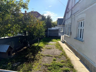 Дом 70 м² + гостевой дом 36 м², летняя кухня, гараж