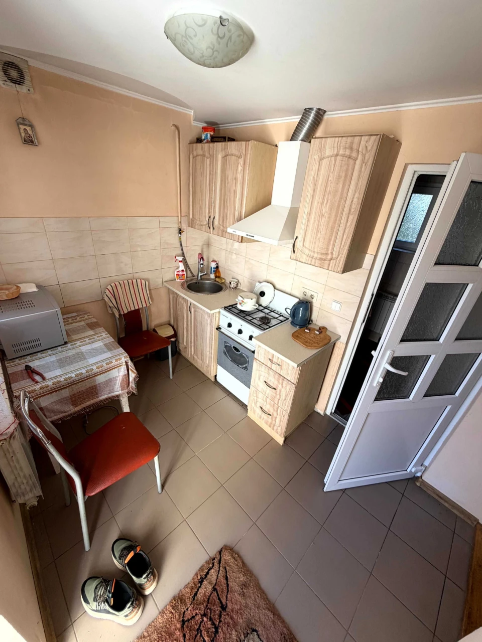 Дом 70 м² + гостевой дом 36 м², летняя кухня, гараж