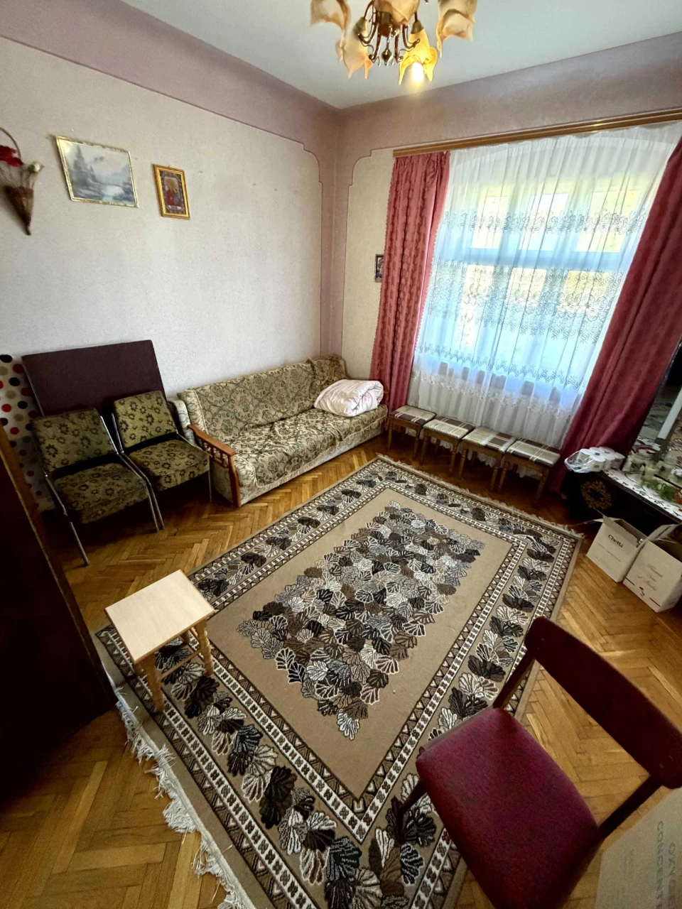 Дом 70 м² + гостевой дом 36 м², летняя кухня, гараж