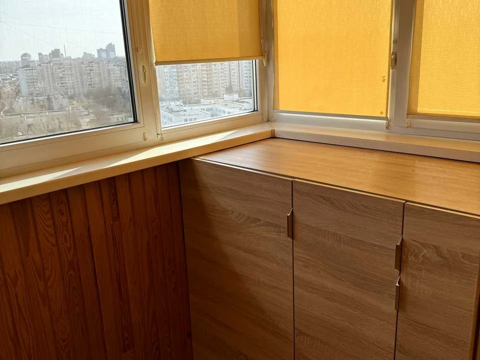 Квартира. Киев, улица Ревуцкого