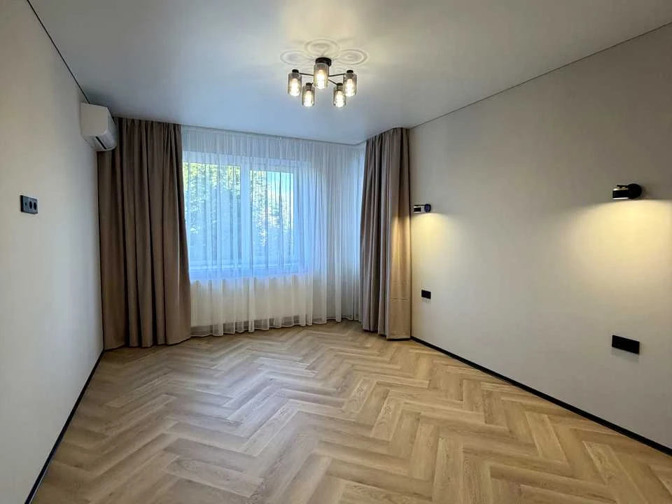 Квартира. Ивано-Франковск, улица Чорновола