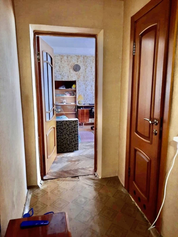 Sale of a 3-room apartment, Boulevard Akademika Verнадського 81, Akademymisto metro