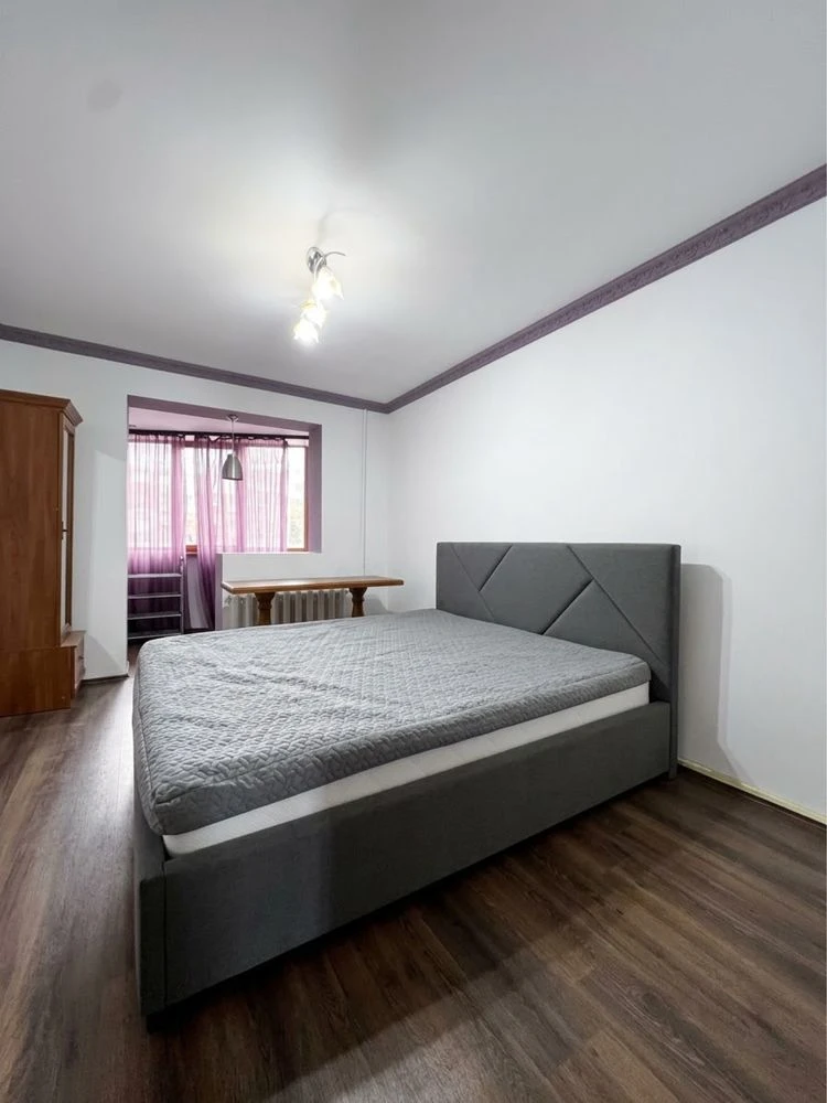 Sale of a 3-room apartment, Konyakina Street