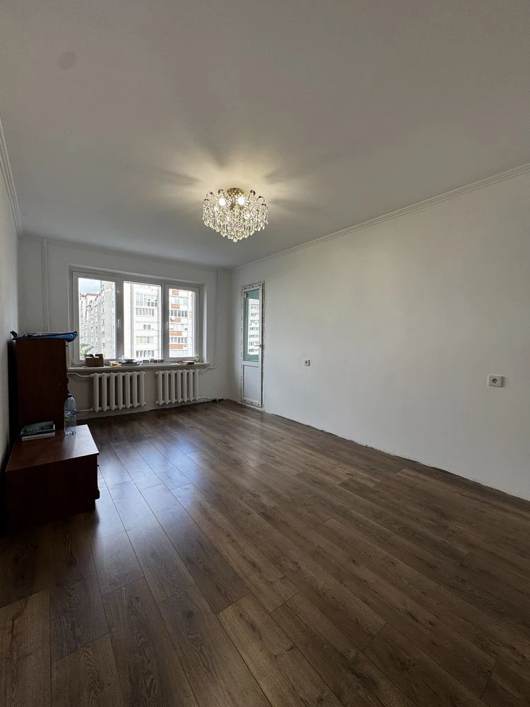 Sale of a 3-room apartment, Konyakina Street