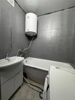 Sale of a 3-room apartment, Konyakina Street