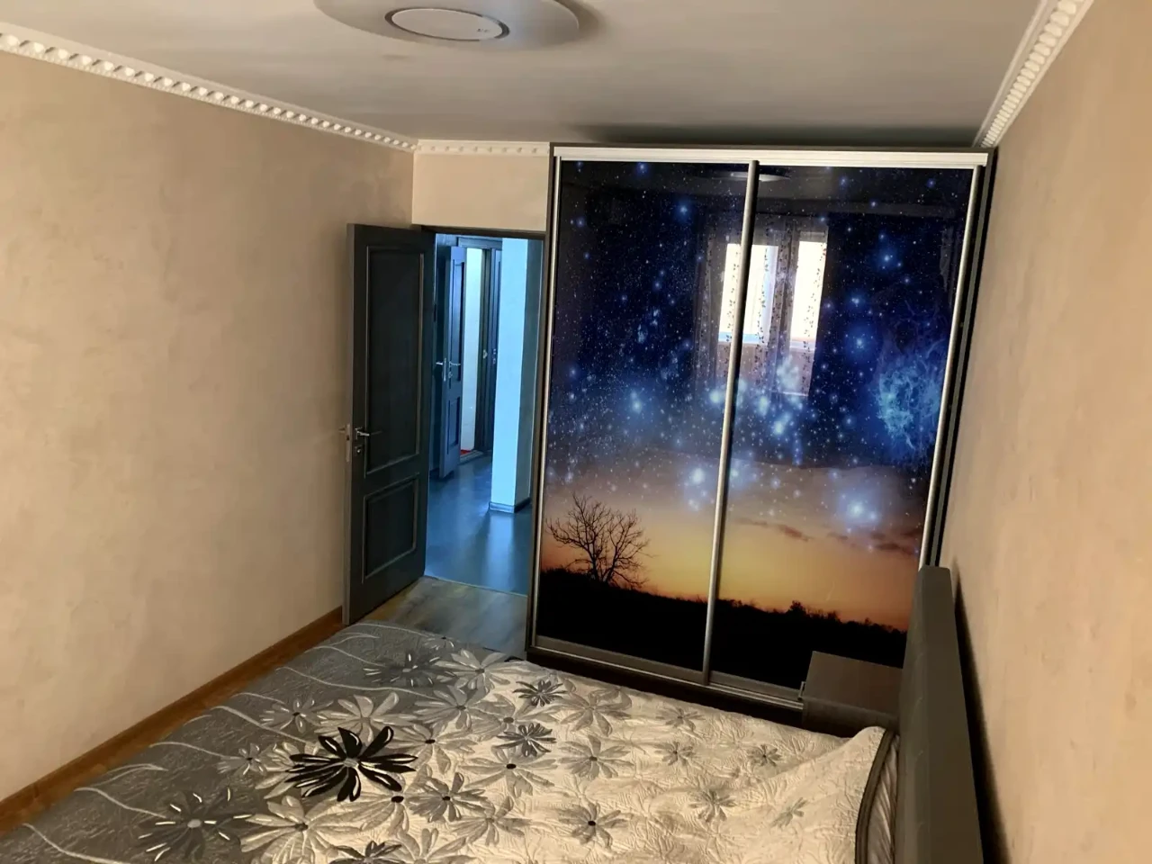 Оренда квартири 3-кімн. 70 м² 16/16 пов.