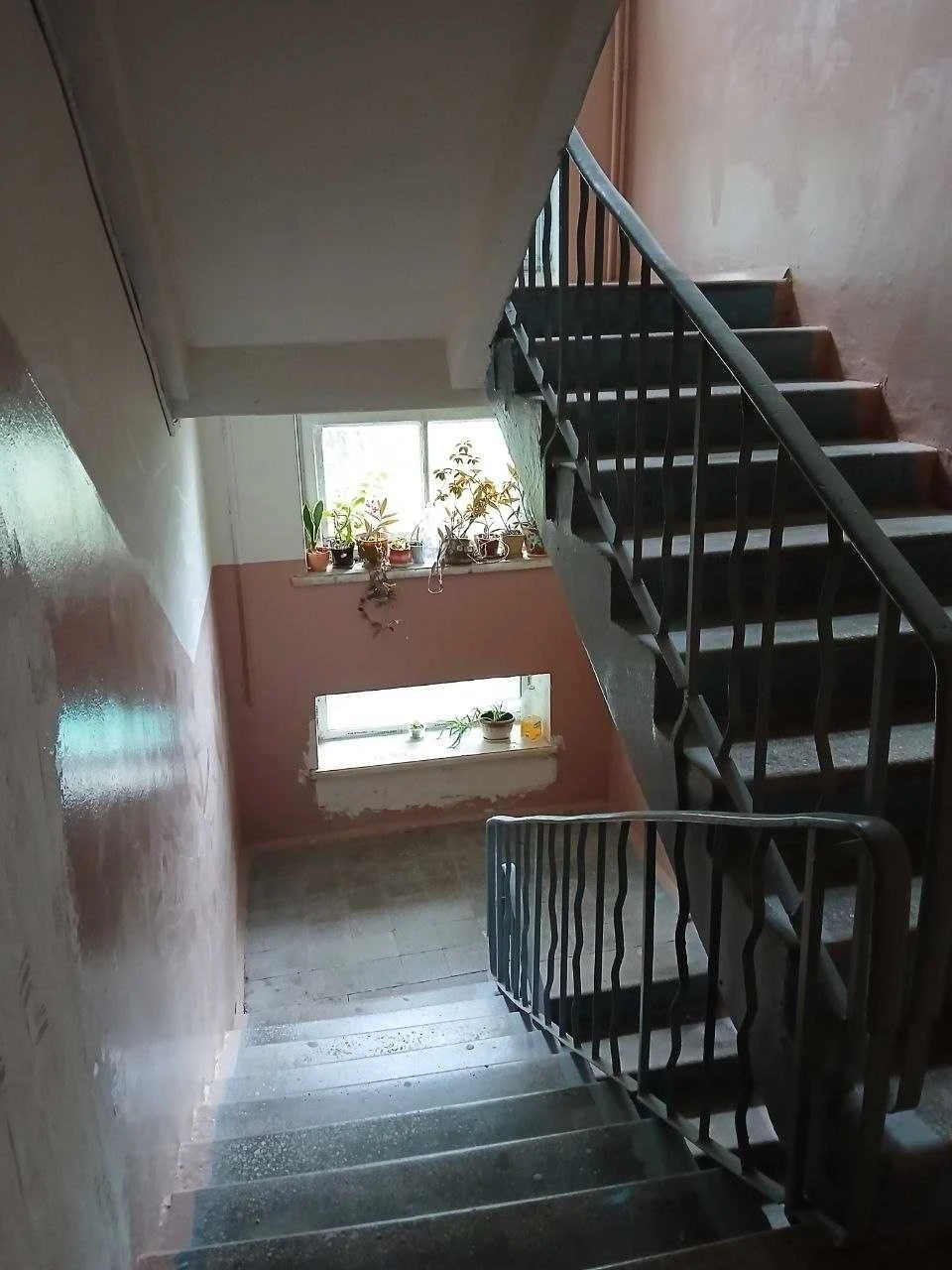 Apartment for Sale: 1 km from the Center, near Gen. Chuprynky