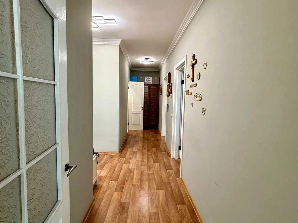 Квартира. Київ, Ушинського вул.