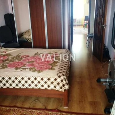 Продаж 3-к квартири вул. Голого Миколи 5