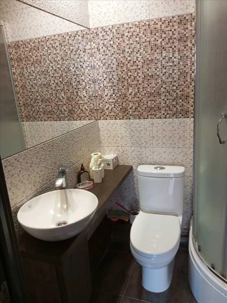 Enjoy the comfort of a home in a practical apartment!