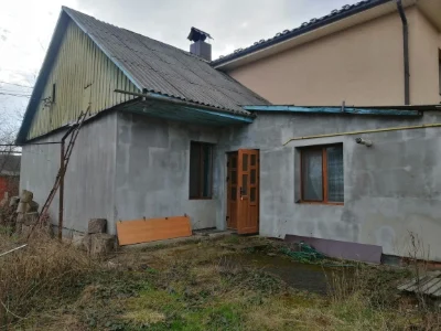 For Sale: Land Plot with Apartment (Part of a House)