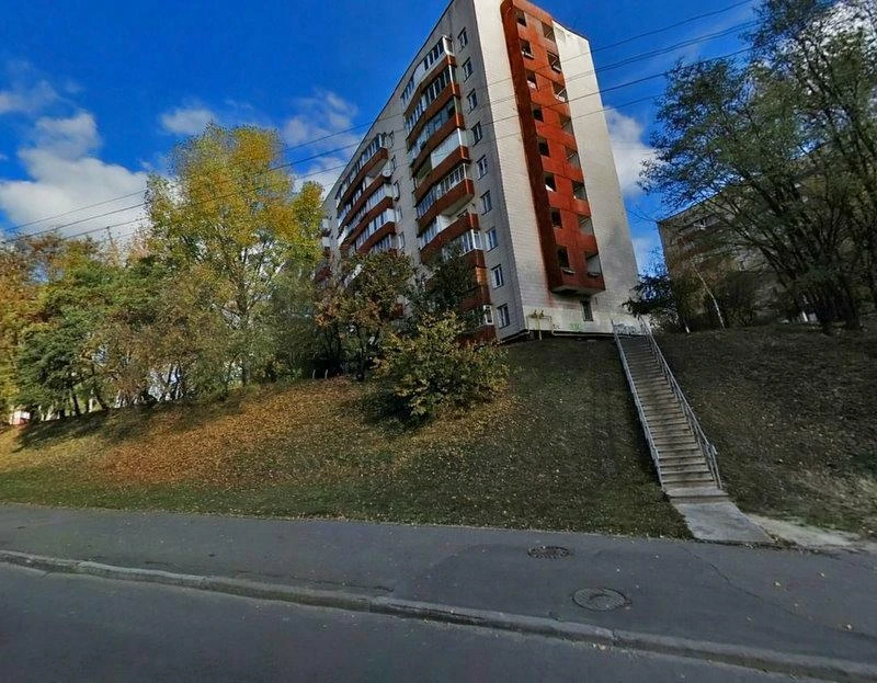 Rent 1-bedroom apartment 35 sq m, Lukyanovskaya St., 9