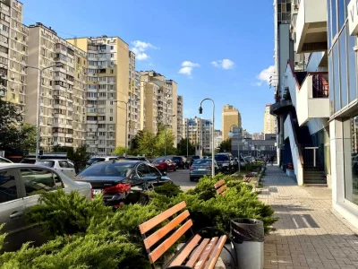Квартира. Киев, проспект Тракторостроителей