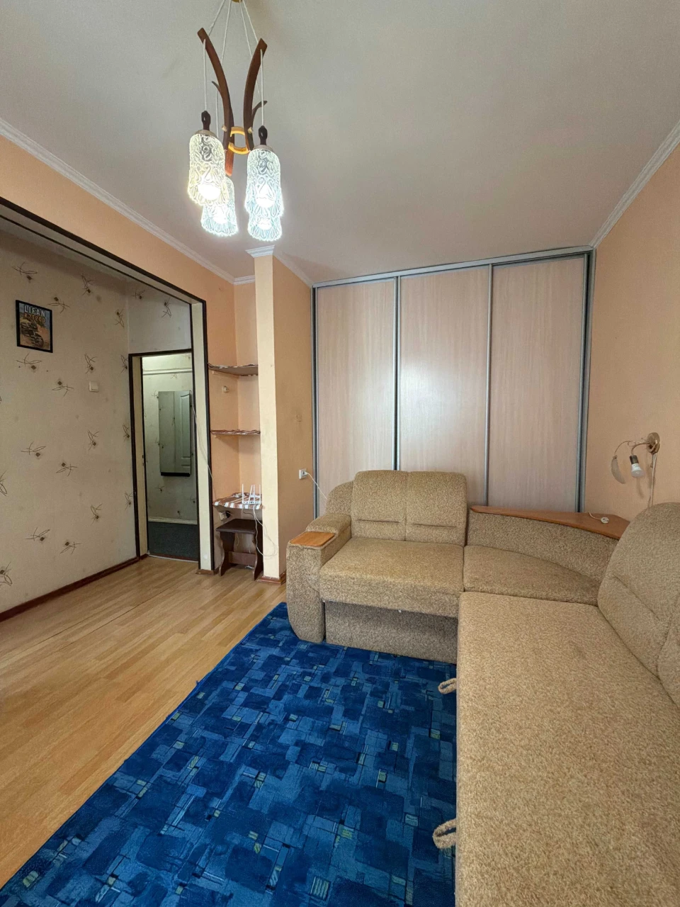 БЕЗ КОМІСІЇ! Продам 1-кімнатну квартиру, метро Берестейська