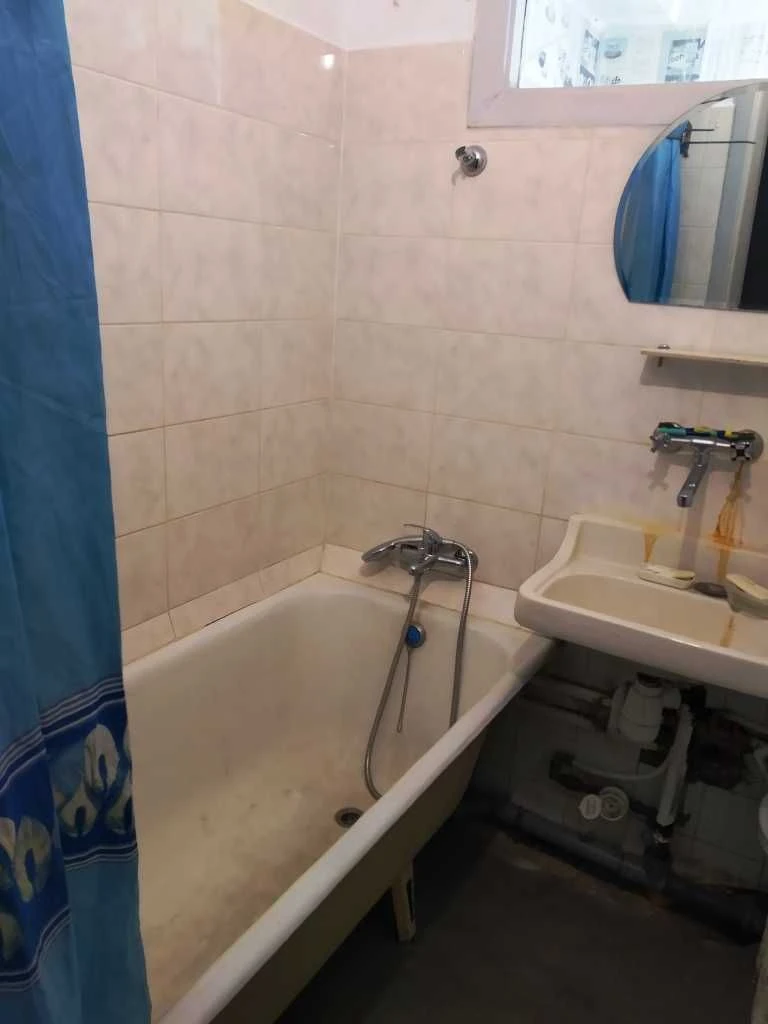 Продам 2кв. на Нивках на пл. Марченка по вул. Стеценка 8