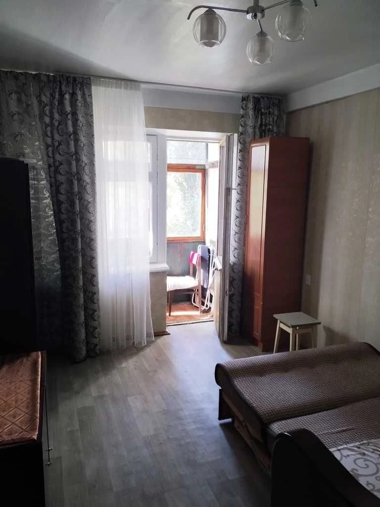 Продам 2кв. на Нивках на пл. Марченка по вул. Стеценка 8