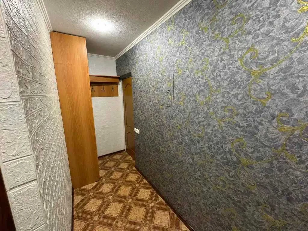 Sale of 2-room apartment in Meat Combine Zymovykh Podoiv (Molodogvard