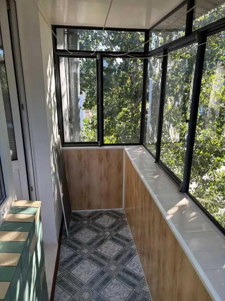 Sale of 2-room apartment in Meat Combine Zymovykh Podoiv (Molodogvard