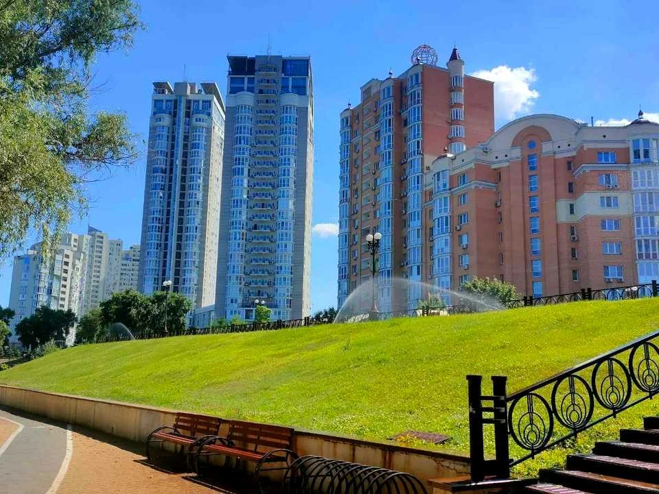 Квартира. Киев, проспект Владимира Иасюка