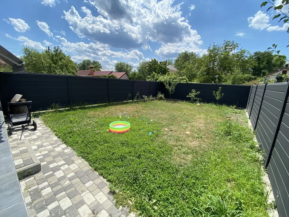 Independent Duplex, 2-nd Floor, Lake Street, 2-nd