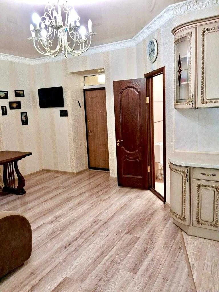 Квартира 3 кімнат в ЮТЗ