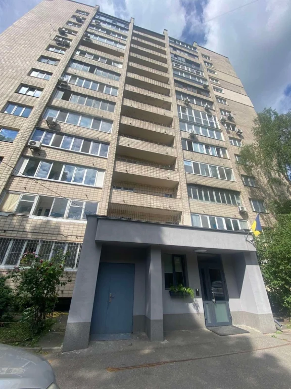 Rent 2-bedroom apartment 57 m², Michurina st., 4