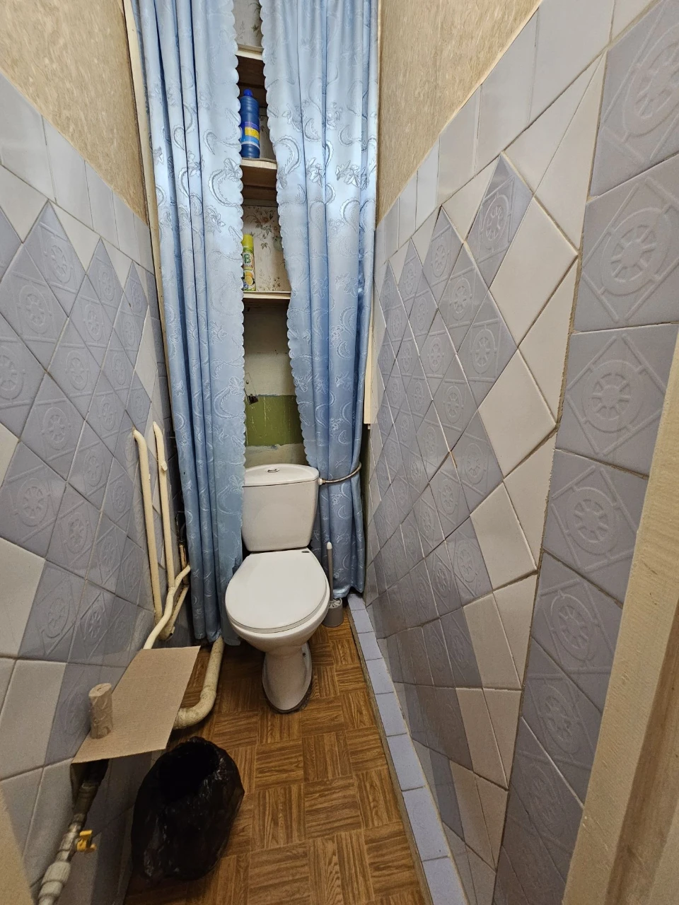 Продам 2-комнатную квартиру по адресу ул. Мария Литвиненко-Вольгемут, 1
