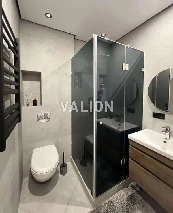 Sale of a 2-room apartment at Vasyl Stus Street 7b