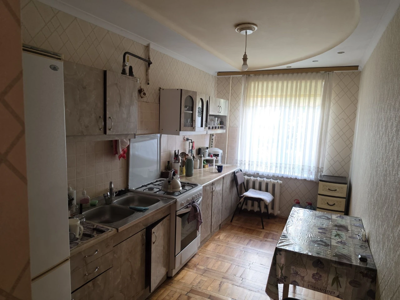 Продаж 2-х кімнатної квартири Вернадського 34