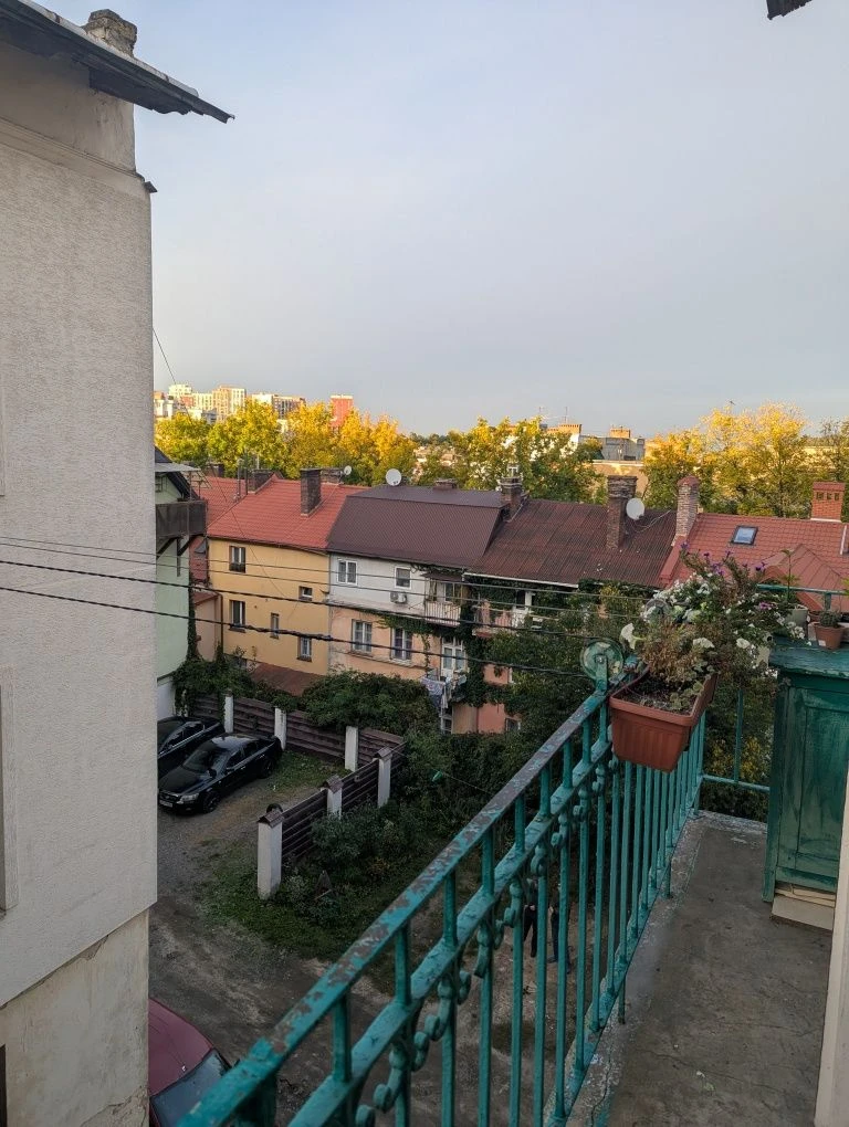 продаж 1кім квартири по вул. Марка Вовчка