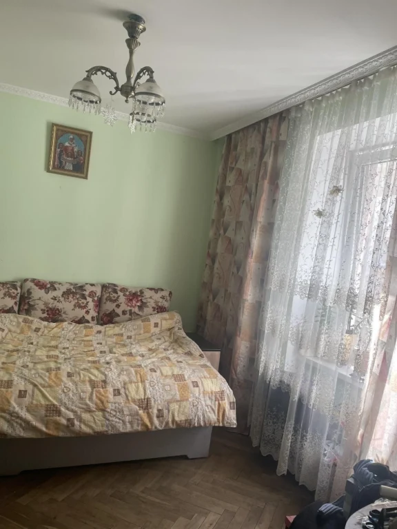 Продаж 4-к.квартири по вулиці Яна Жижки,центр,площа Ринок,Оп