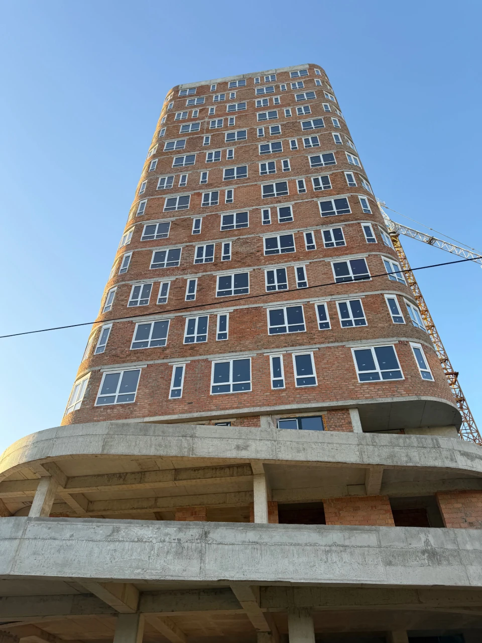 WITHOUT commission/sale of 2-room apartment 81.3m, residential complex on Mykolaychuk 38,