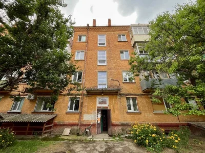 ПРОДАЖ 2-кімнатної квартири в Центрі біля Валу (Сертифікат,