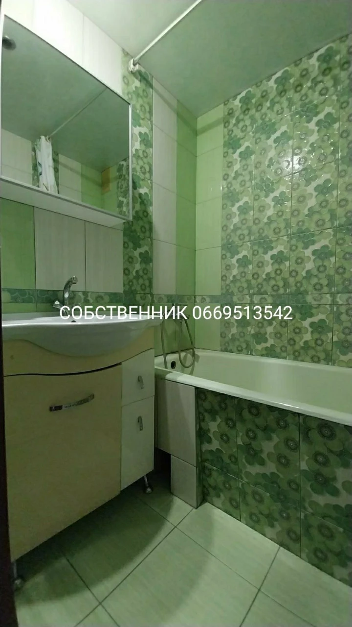 Продам СВОЮ 2 комнатную квартиру,  Метро Холодная гора 5 мин
