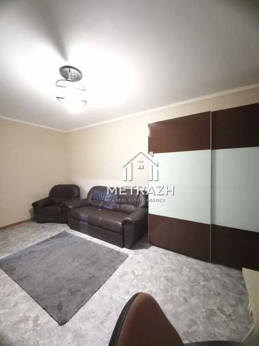 91607 Продам 2 комнатную квартиру 2 минуты до метро «Перемог