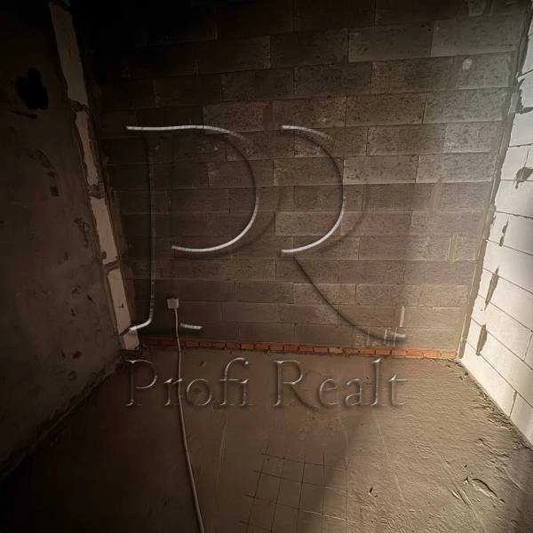 2-room apartment for sale 76 m², Dniprovske shosse, 15K