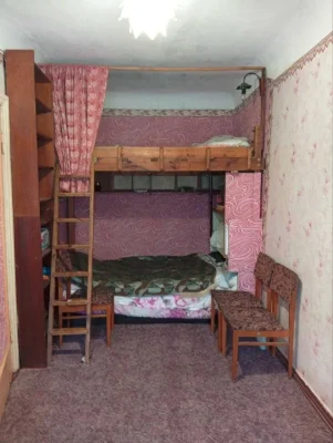 Продаж 2 кімнатної квартири, р-н Одеської, пр. Байрона.