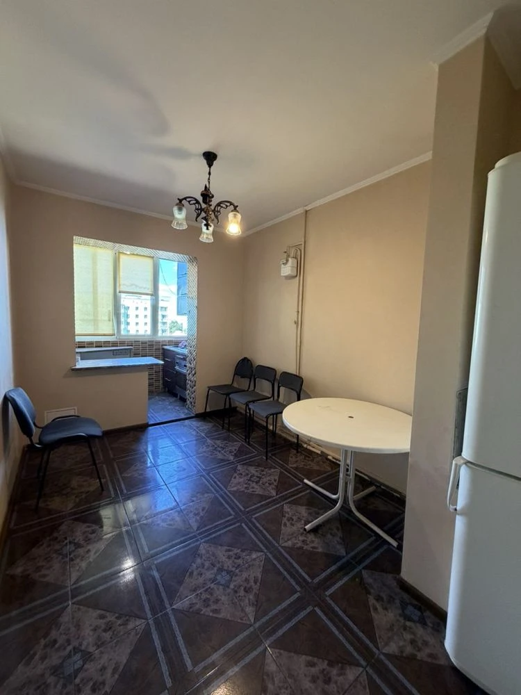 Three-room apartment in Boiarka