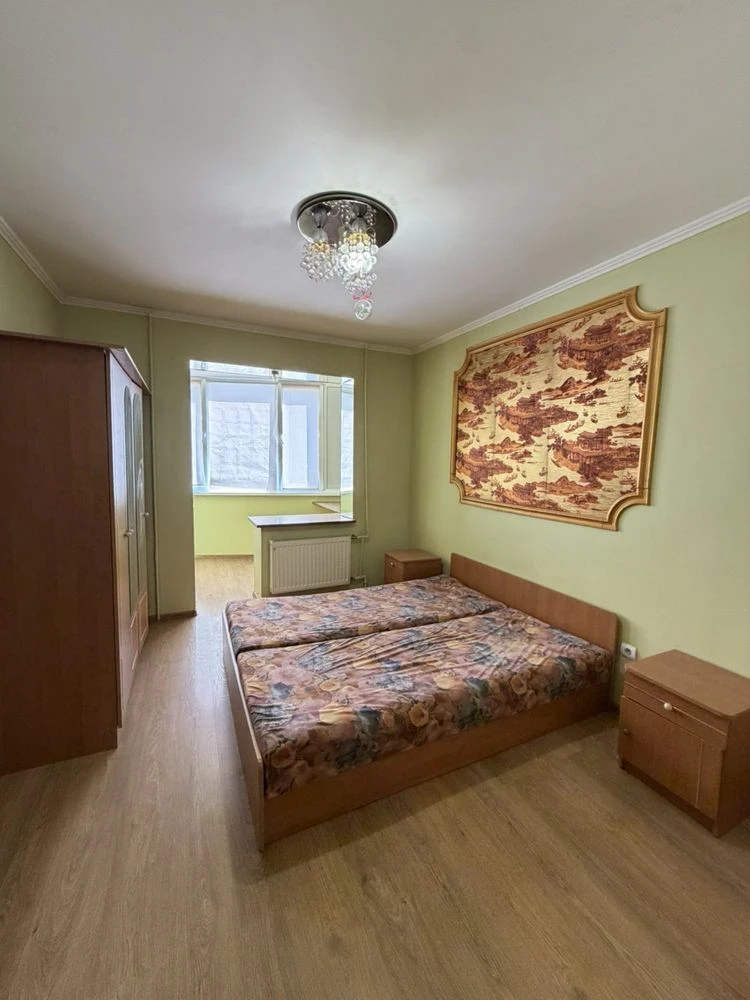 Three-room apartment in Boiarka
