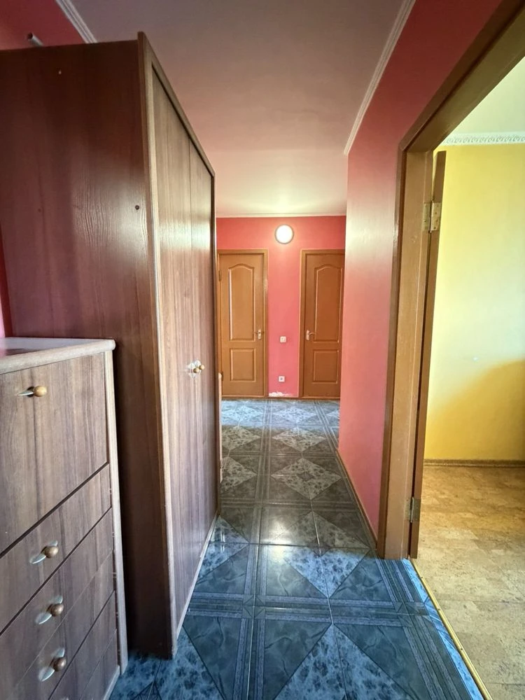 Three-room apartment in Boiarka