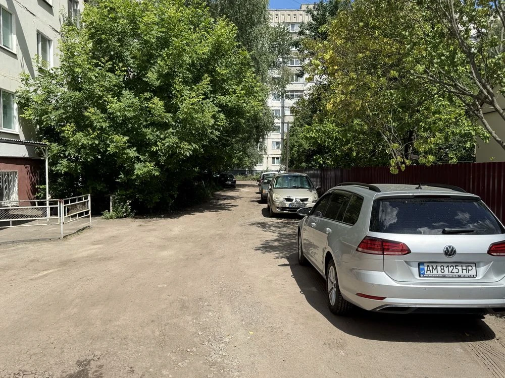 Land for Construction (Garage, Business, Residence) Near Residential Complex "Домашній"