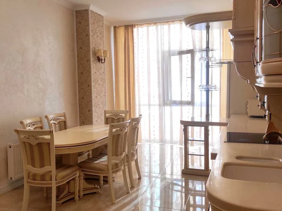 Apartment. Odessa, Arcadia Plateau, вул.
